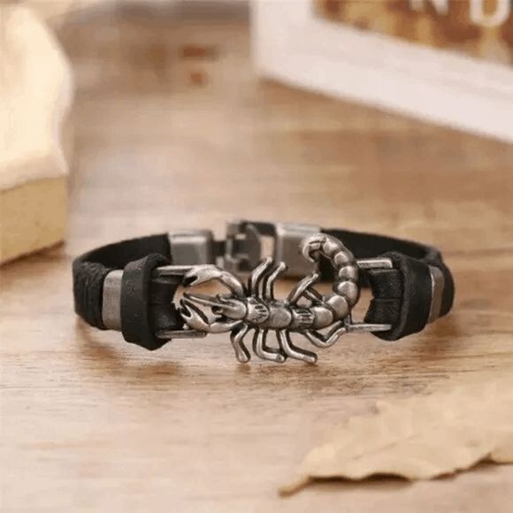 Scorpion Black Leather Multilayer Unisex Bracelet - Picture 2 of 6